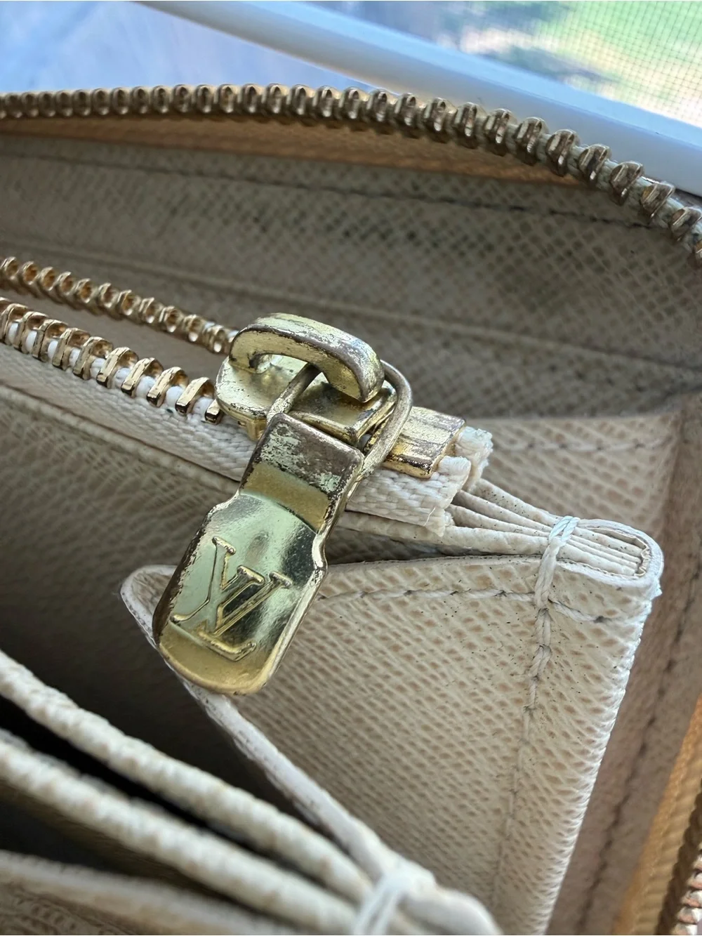 Louis Vuitton | Damier Azur Zippy Canvas Wallet
